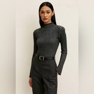 Aritzia Wilfred Black Gray Striped Merino Wool Ribbed Sweater Pullover Medium